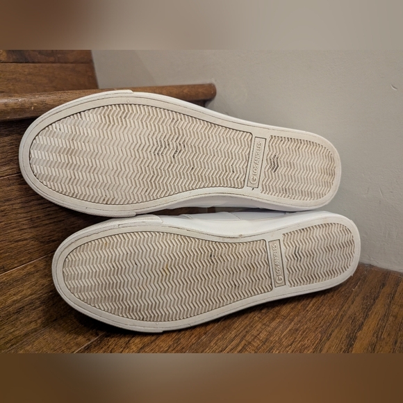 GBG Los Angeles White Sneakers with Gold Logo & Rhinestone Embellishment Sz 9 - Picture 8 of 15